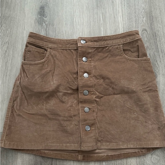 Express Tan Button-Front Skort - Picture 1 of 3